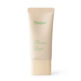 کرم ضد آفتاب فریجور مدل هارتلیف ایری فیت ۵۰ گرم Fraijour Heartleaf Airy Fit Sun Cream 50g
